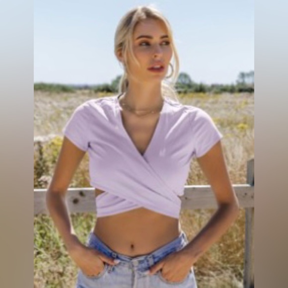 Lilac back top with crossed drawstring